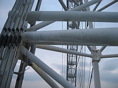 082 Dans London Eye Wheel